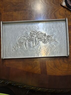 Antique Hand Forged, Everlast Metal,Decorative Silver Floral Metal Tray - Silver
